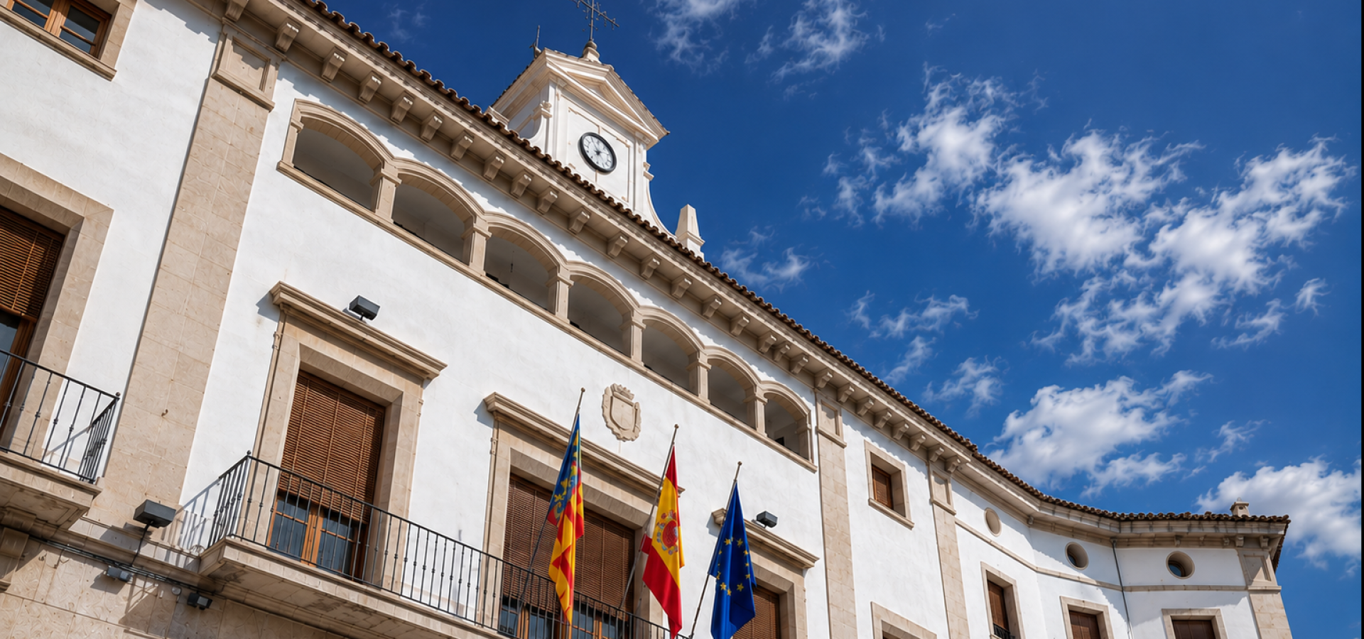 Fachada edificio ayuntamiento de Viver